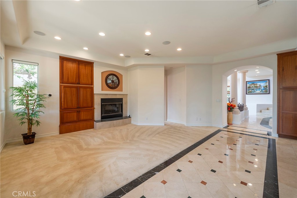 MLS #SB25280783 image #14