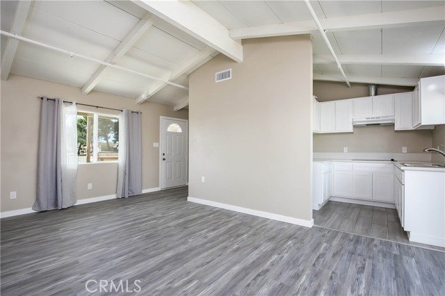 Detail Gallery Image 8 of 16 For 7607 Columbine Ave, California City,  CA 93505 - 3 Beds | 1 Baths