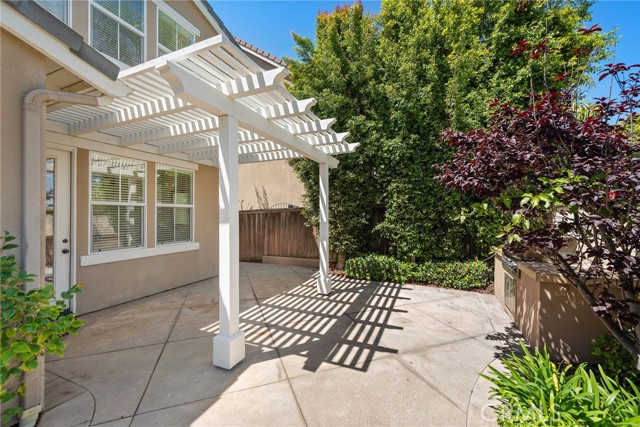 18 Duskywing, Ladera Ranch CA: https://media.crmls.org/medias/52caa40b-4a4d-4510-8437-c41ce7702bd4.jpg