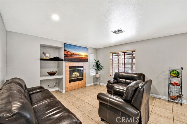 Detail Gallery Image 20 of 36 For 31755 Ridgeview, Lake Elsinore,  CA 92532 - 6 Beds | 3 Baths