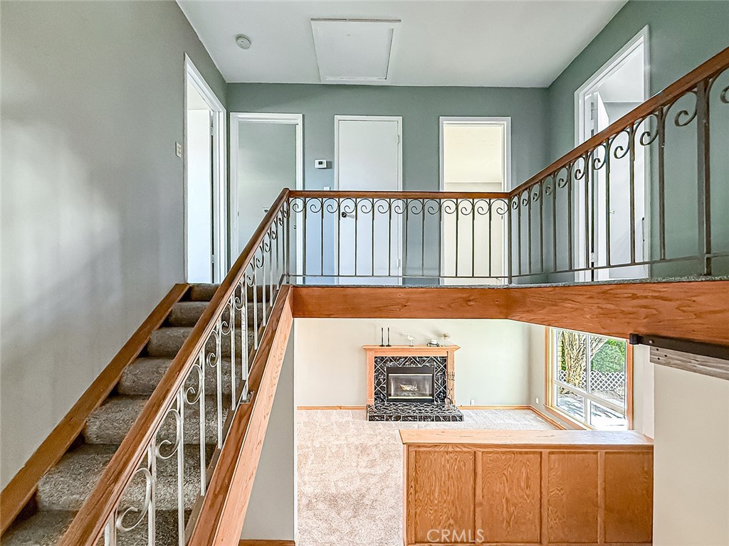 https://media.crmls.org/medias/52cb631f-4f90-4c26-acc8-2437ea2c4a88.jpg?preset=X-Large
