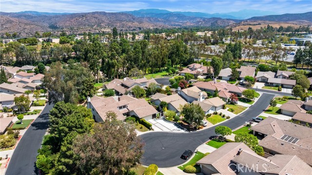 Detail Gallery Image 10 of 71 For 653 N Buttonbush Trl, Orange,  CA 92869 - 3 Beds | 2 Baths