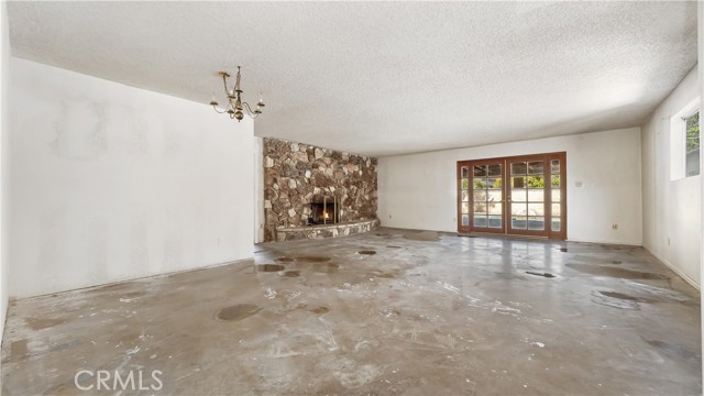 Detail Gallery Image 11 of 18 For 1032 S Gates St, Santa Ana,  CA 92704 - 3 Beds | 2 Baths