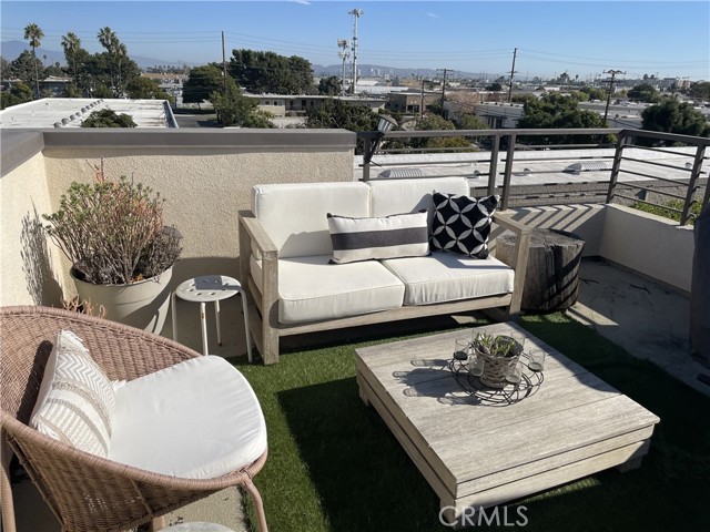 1818 Coastal Way, Costa Mesa CA: https://media.crmls.org/medias/52cd1509-394e-49b5-81aa-327647358683.jpg