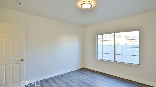 515 S Van Ness Avenue, Santa Ana CA: https://media.crmls.org/medias/52ce6806-523d-4f11-a2c8-cf70a6dff3d9.jpg