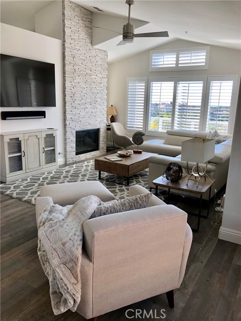 Detail Gallery Image 2 of 68 For 25 Ville Franche, Dana Point,  CA 92629 - 3 Beds | 2/1 Baths