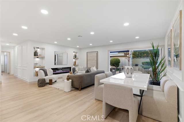 Detail Gallery Image 10 of 42 For 15361 Pickford St, Westminster,  CA 92683 - 3 Beds | 3 Baths