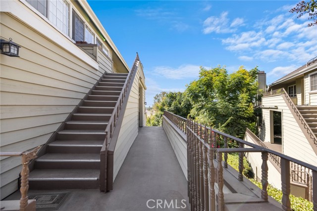 Detail Gallery Image 25 of 39 For 1053 Lakeview, Azusa,  CA 91702 - 2 Beds | 2 Baths