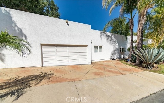 16815 Bajio Road, Encino CA: https://media.crmls.org/medias/52d10965-10ea-4b2e-ab1c-49303aa5c9b7.jpg