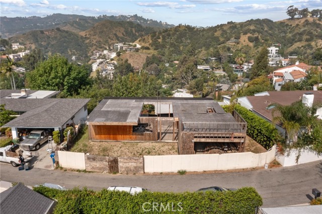 Detail Gallery Image 6 of 29 For 2453 Creston Way, Los Angeles,  CA 90068 - 5 Beds | 3/1 Baths