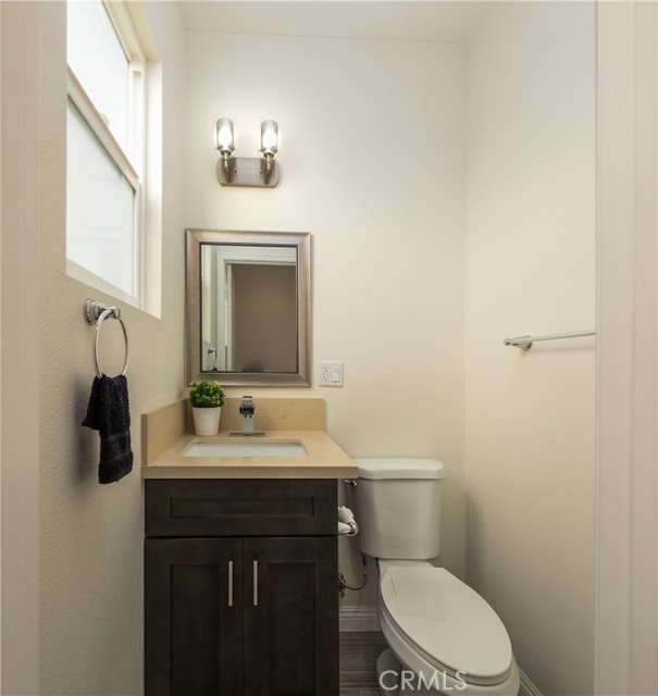 6051 Summerdale Drive, Huntington Beach CA: https://media.crmls.org/medias/52d1922b-f6de-40bc-a6a5-528d06ccdd10.jpg