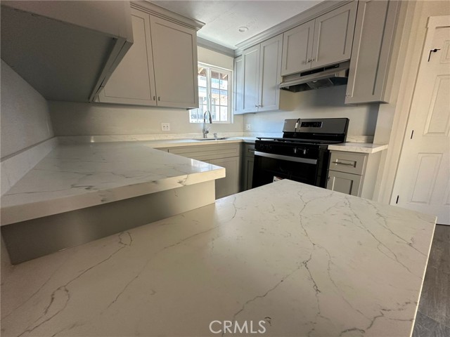 829 Foxworth Avenue, La Puente CA: https://media.crmls.org/medias/52d1af1e-6fb2-42c5-86a9-afdd619a9d8d.jpg
