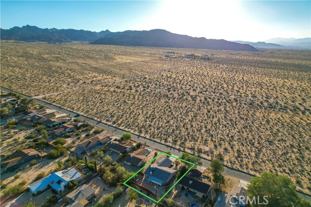 6789 Copper Mountain Road, Twentynine Palms, California 92277, 4 Bedrooms Bedrooms, ,2 BathroomsBathrooms,Residential,For Sale,6789 Copper Mountain Road,CRJT23196230