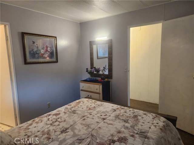 Image 19 of 23 For 10383 Larkin Road 50