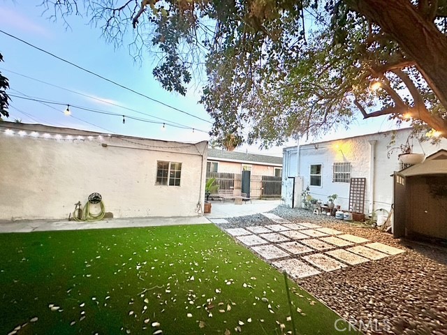 807 E 106th, Los Angeles CA: https://media.crmls.org/medias/52d50ccd-16ea-428e-b69b-504554ce5e2b.jpg
