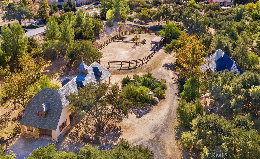 41325 Avenida Conchita