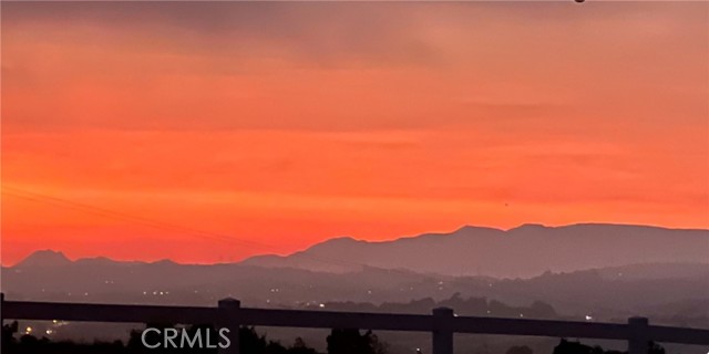 325 Red Oak Way, Arroyo Grande CA: https://media.crmls.org/medias/52d5adc8-4d67-4dae-bf62-8c76487c2295.jpg