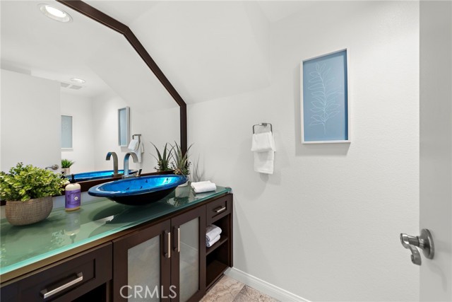 Detail Gallery Image 12 of 33 For 26066 Harbor View #97,  Dana Point,  CA 92624 - 3 Beds | 2/1 Baths