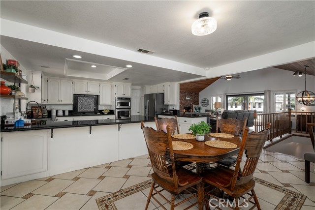 Detail Gallery Image 20 of 75 For 23619 Continental, Canyon Lake,  CA 92587 - 3 Beds | 2 Baths