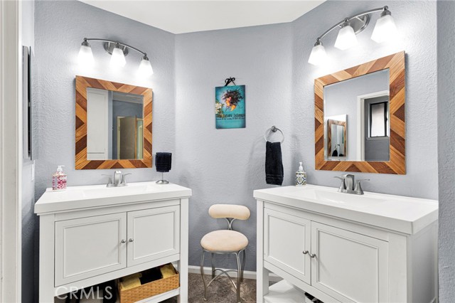 Detail Gallery Image 33 of 65 For 152 Cedar Creek, San Dimas,  CA 91773 - 2 Beds | 3 Baths