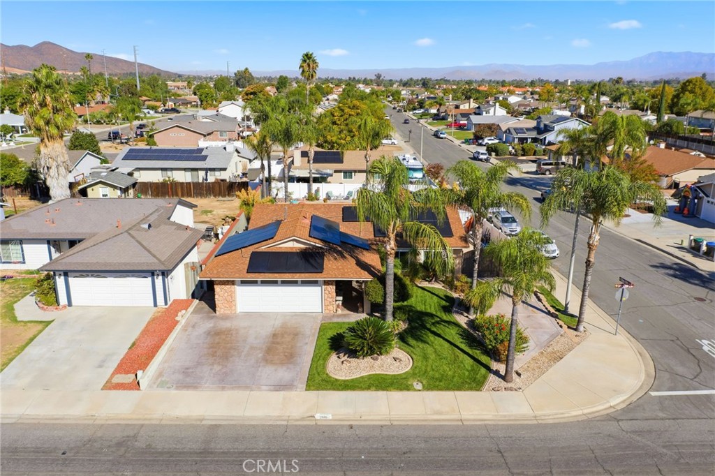 MLS #SW25249402 image #2