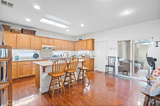 Detail Gallery Image 8 of 46 For 2819 S Euclid, Ontario,  CA 91762 - 5 Beds | 3 Baths