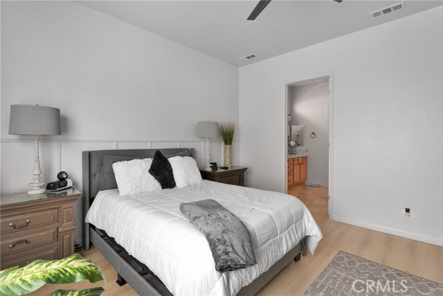 10065 Wilmington Lane, Apple Valley CA: https://media.crmls.org/medias/52d7ce7e-db58-4b91-8ddf-caa2671d1ed4.jpg