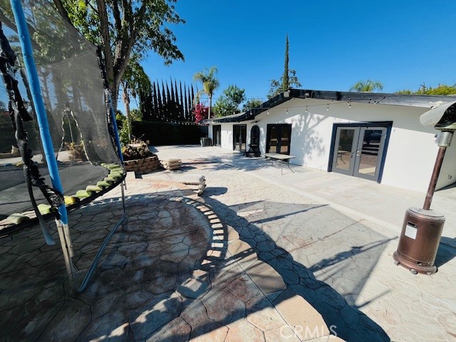 Detail Gallery Image 30 of 48 For 6201 Corbin Ave, Tarzana,  CA 91356 - 5 Beds | 4 Baths