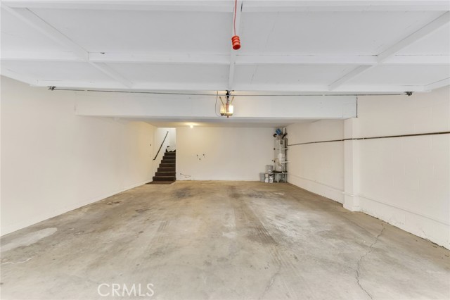 Detail Gallery Image 34 of 41 For 18423 Collins St a,  Tarzana,  CA 91356 - 2 Beds | 1/1 Baths