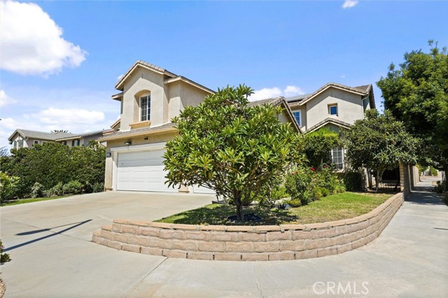 Detail Gallery Image 4 of 71 For 22601 Gault St, West Hills,  CA 91307 - 5 Beds | 3 Baths