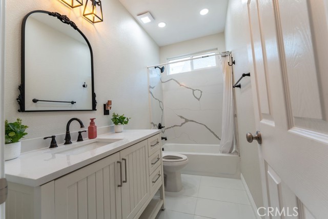 Detail Gallery Image 27 of 57 For 1813 Devonshire Dr, Chico,  CA 95928 - 4 Beds | 2 Baths