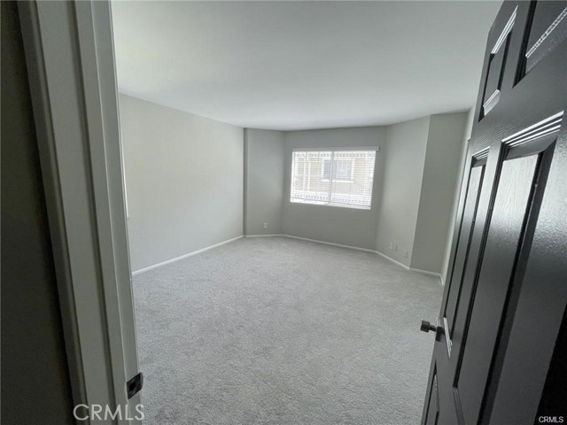 13750 Hubbard Street, Sylmar CA: https://media.crmls.org/medias/52d9a4a7-773c-47e7-b092-a4077e4f3f5d.jpg