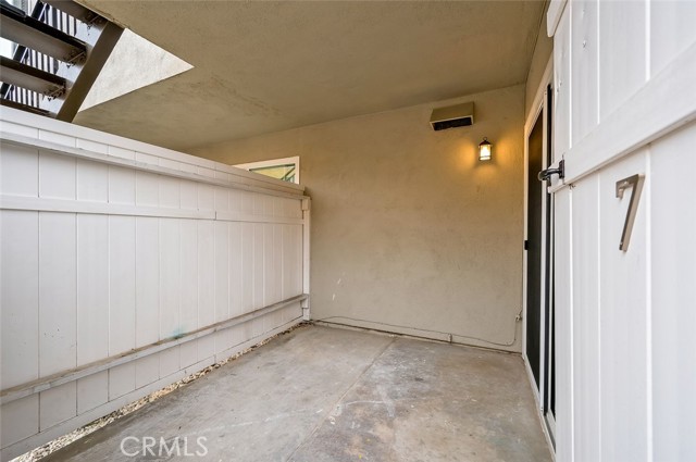 Detail Gallery Image 14 of 27 For 16972 Lynn Ln, Huntington Beach,  CA 92649 - – Beds | – Baths