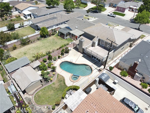18825 Felbar Avenue, Torrance CA: https://media.crmls.org/medias/52da6c13-2e6e-4e30-8e41-3489f184864e.jpg