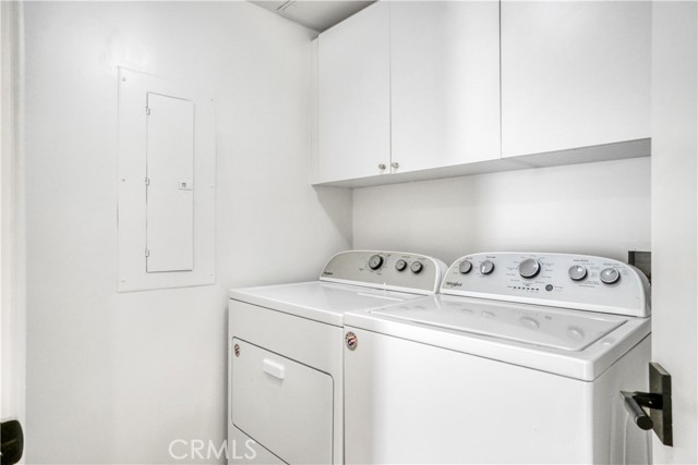 850 E Ocean Boulevard, Long Beach CA: https://media.crmls.org/medias/52daa29e-787f-4805-9a74-9b527614eea4.jpg