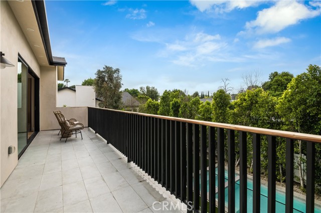 Detail Gallery Image 41 of 54 For 5929 Melvin Ave, Tarzana,  CA 91356 - 5 Beds | 6 Baths