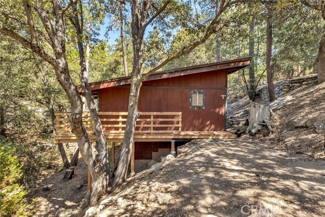 25405 Point Of Rocks Drive, Idyllwild CA: https://media.crmls.org/medias/52db4875-5ca8-4ad8-a961-65f8996e8f5e.jpg