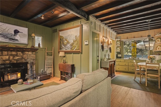 655 Cottage Grove Drive, Lake Arrowhead, CA 92352