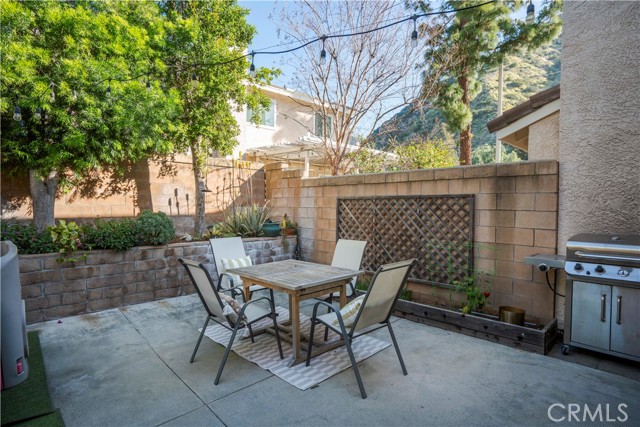 Detail Gallery Image 35 of 37 For 229 Windsong Ct, Azusa,  CA 91702 - 3 Beds | 3 Baths