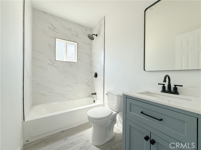 Detail Gallery Image 15 of 19 For 405 S Bradfield Ave, Compton,  CA 90221 - 3 Beds | 2 Baths