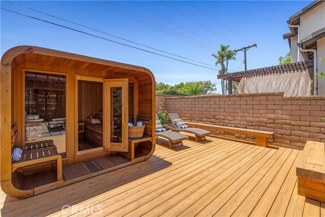 780 W Aster Place, Santa Ana CA: https://media.crmls.org/medias/52ddd565-bd07-4e85-a4fc-d533279e3263.jpg