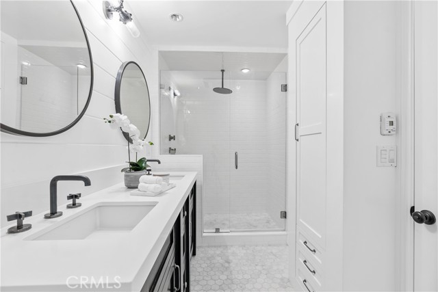 Detail Gallery Image 18 of 35 For 611 Lido Park Dr 8f,  Newport Beach,  CA 92663 - 1 Beds | 1 Baths