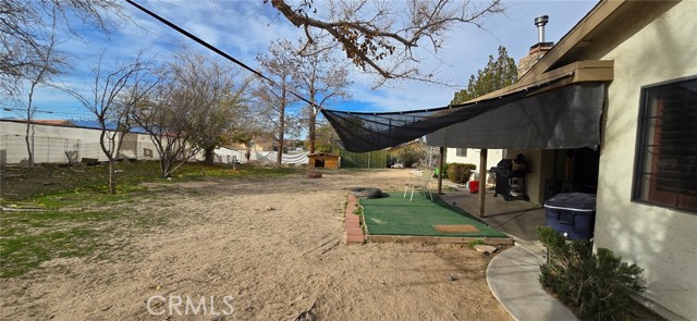 Detail Gallery Image 15 of 17 For 15481 Eto Camino, Victorville,  CA 92394 - 3 Beds | 2 Baths