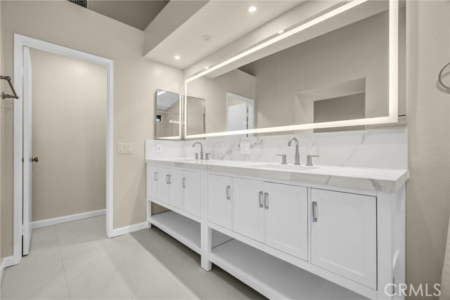 Detail Gallery Image 24 of 29 For 6031 E Ladera, Anaheim,  CA 92807 - 3 Beds | 2/1 Baths