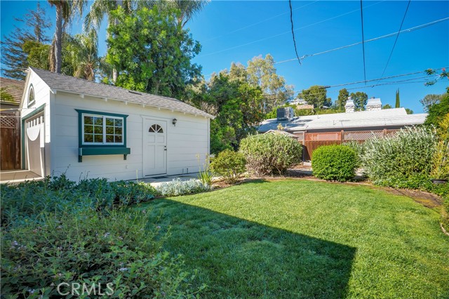 Detail Gallery Image 24 of 30 For 5239 Comercio Ave, Woodland Hills,  CA 91364 - 2 Beds | 1 Baths