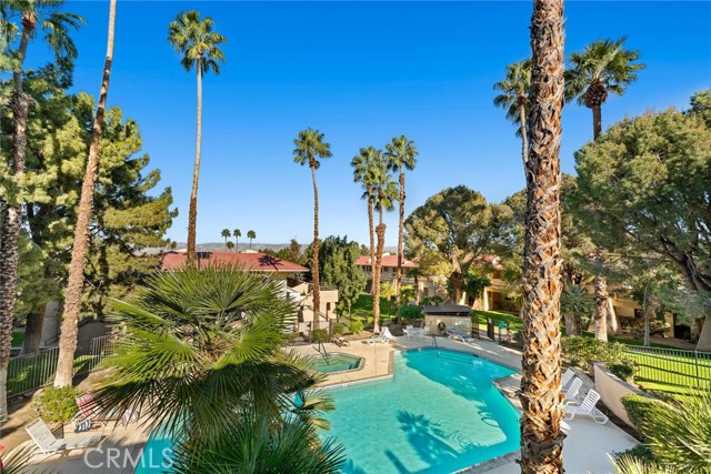 Detail Gallery Image 4 of 17 For 2812 N Auburn Ct #202,  Palm Springs,  CA 92262 - 1 Beds | 1 Baths