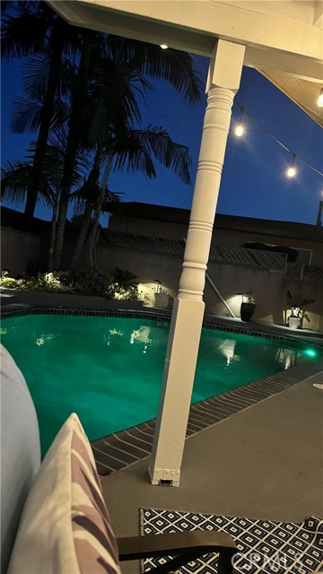 9489 Muroc Street, Bellflower CA: https://media.crmls.org/medias/52dfe66d-9945-4048-ac90-4c8e1e755398.jpg