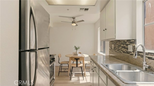 Detail Gallery Image 7 of 21 For 8615 Beverly #6,  Pico Rivera,  CA 90660 - 3 Beds | 2 Baths