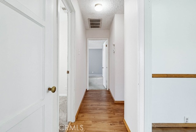 Image 36 of 75 For 5812 Graywood