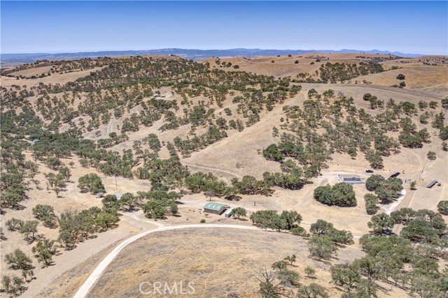 4920 Ranchita Vista Way, San Miguel CA: https://media.crmls.org/medias/52e119eb-8b4f-42a7-ae57-874f1bde89a8.jpg